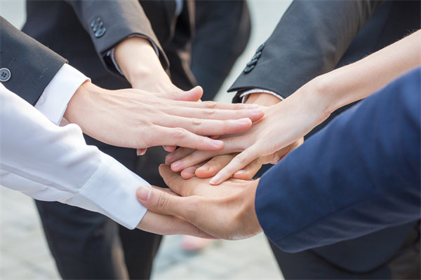 員工激勵策略：如何精準匹配個人需求與企業(yè)目標(biāo)？