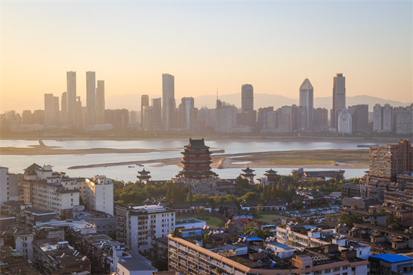 南昌本土管理咨詢公司如何打造差異化服務(wù)，贏得市場認可？