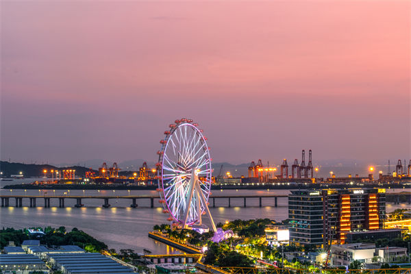 行業洗牌加速企業迷茫，深圳戰略咨詢公司能指明突圍方向嗎？