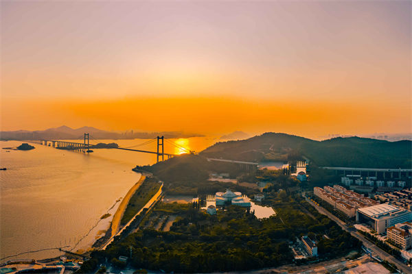 組織架構(gòu)跟著業(yè)務(wù)變卻總錯(cuò)位，東莞組織規(guī)劃咨詢公司能校準(zhǔn)嗎？